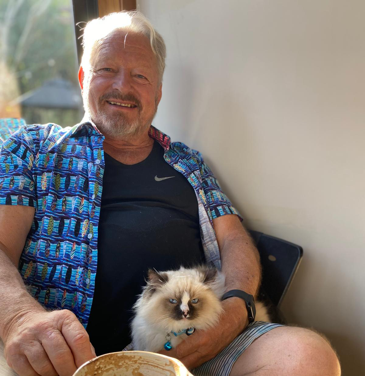 6 Mark Vette on a cafe outing with his cat, Zen_1200px